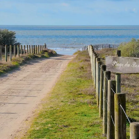 Hébergement de vacances Charmante Maison Proche