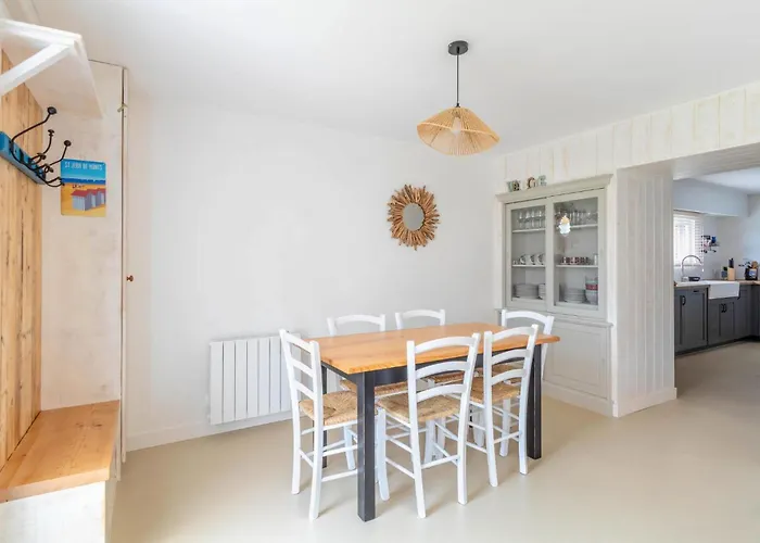 Hébergement de vacances Charmante Maison Proche *